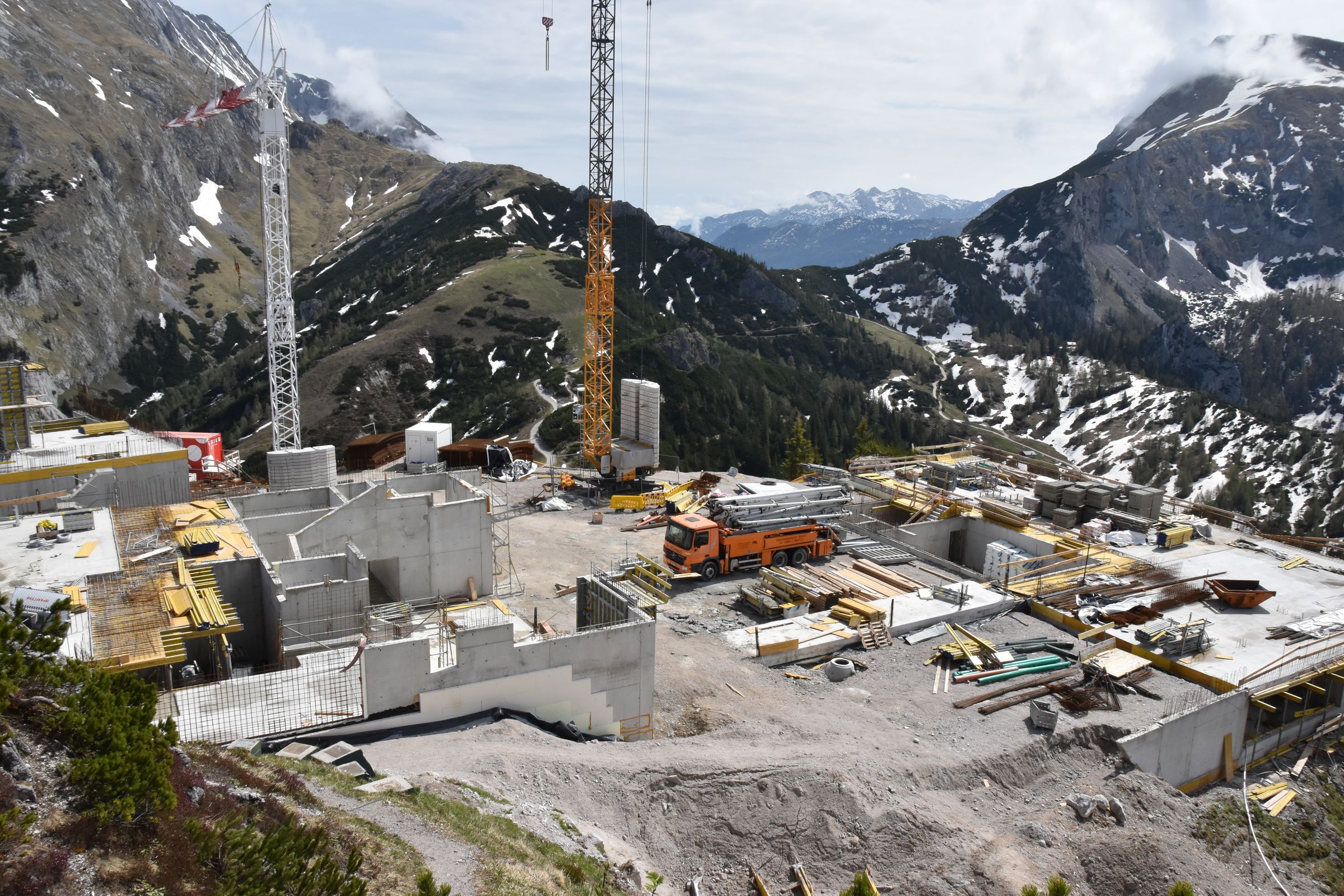 Jenner Baustelle Bergstation im Mai 2018